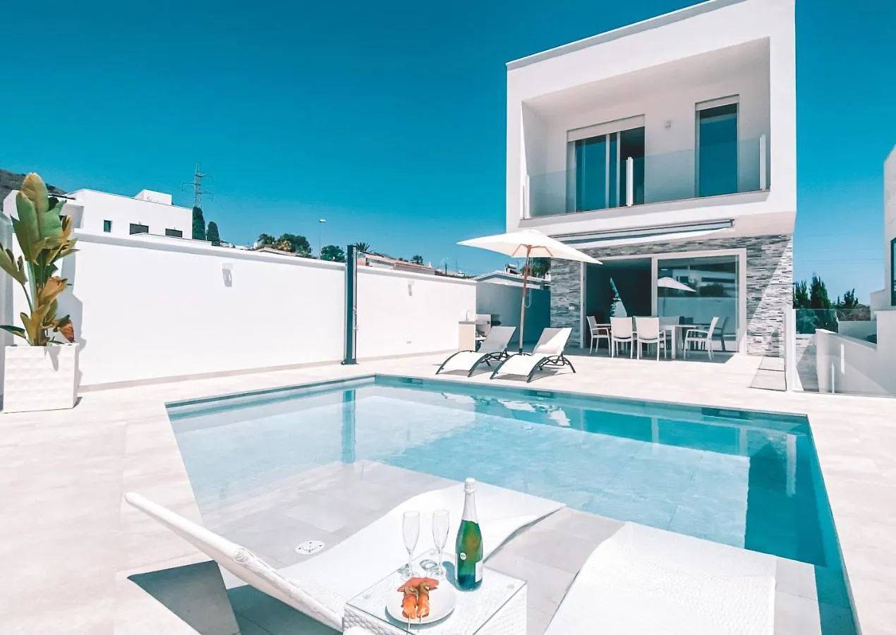 Villa Salsa Нерха 0*,  Испания